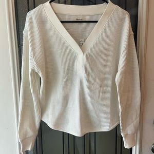 Madewell Brushed Waffle V-Neck Tee in Antique Cream- Size Extra Small